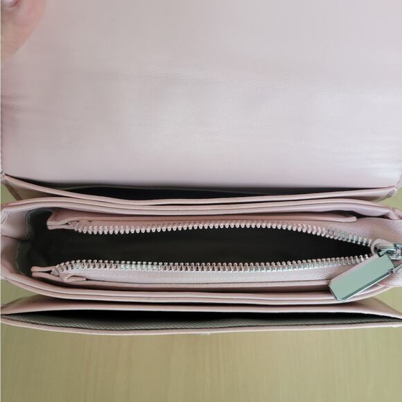 Pastel Pink Quilted Clutch with Silver Chain - Picture 5 of 6